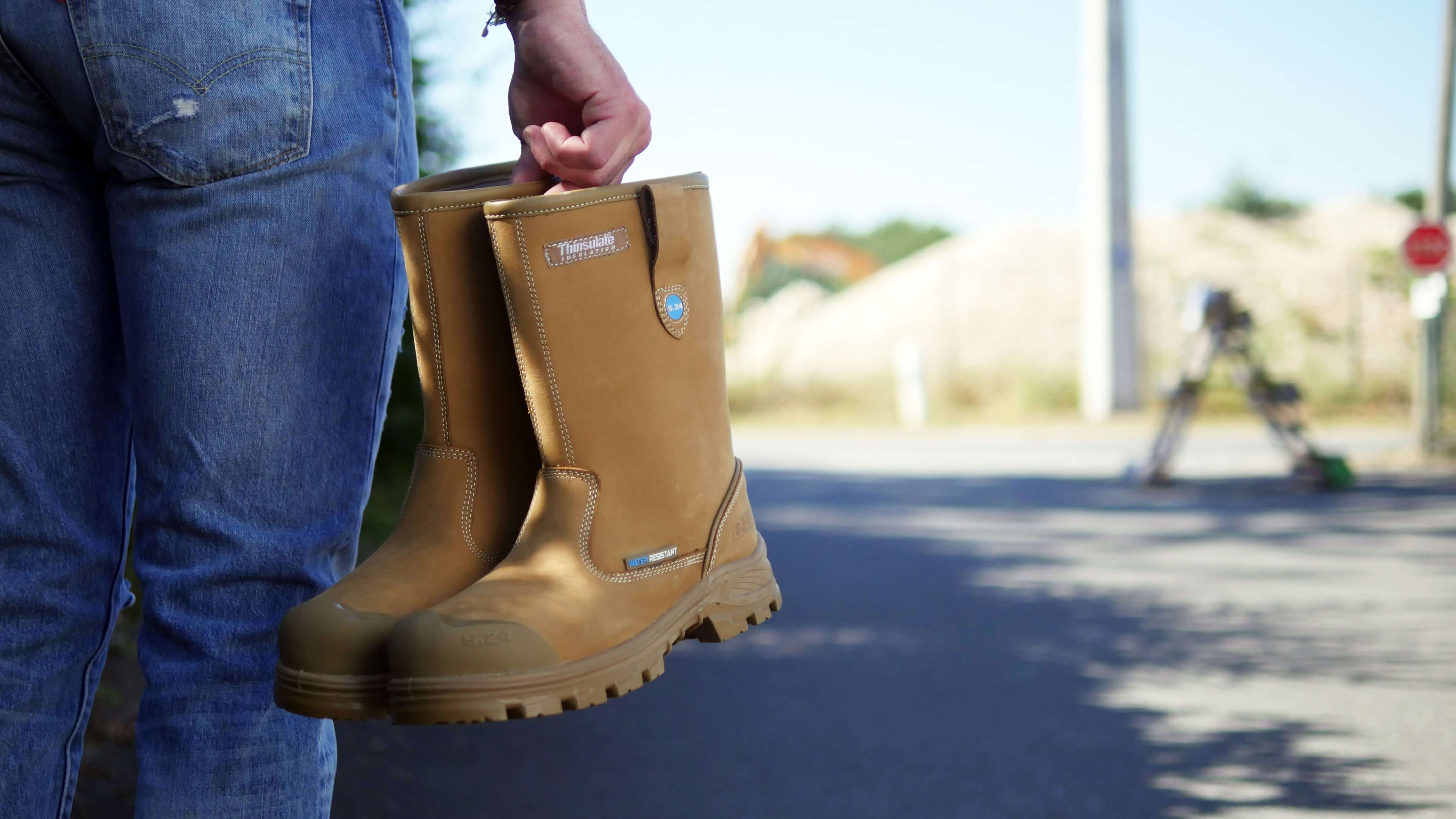 Bottes de sécurité avec coquille de protection - Côté Pro